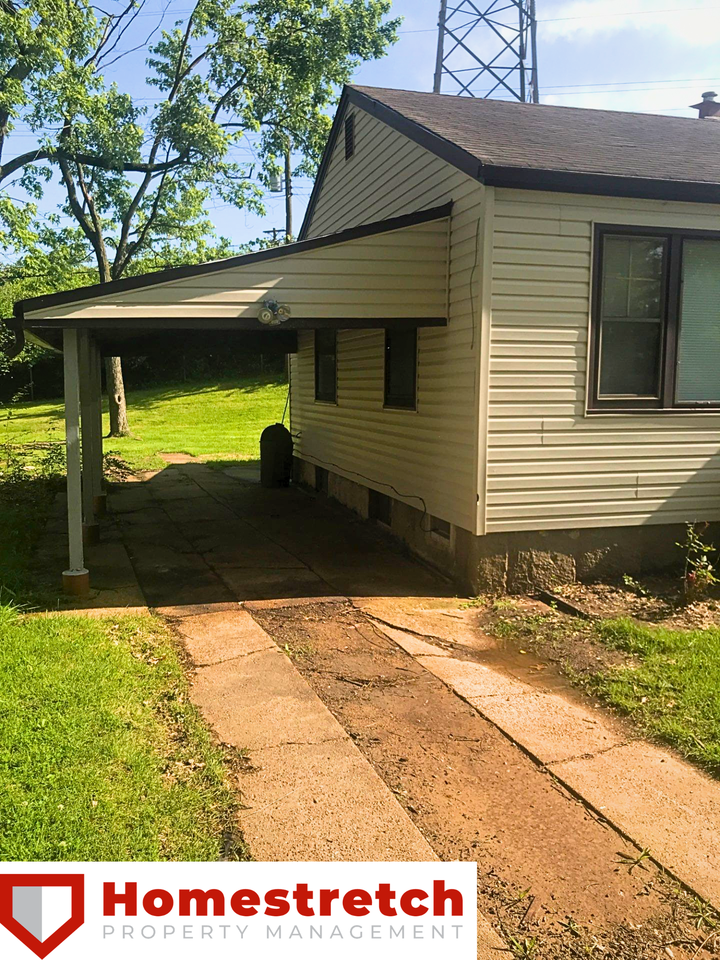 7502 Mallard Dr - Photo 2 of 15