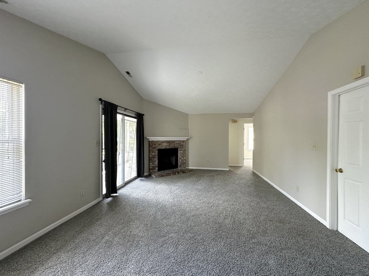 5004 Eagles Watch Dr - Photo 2 of 22