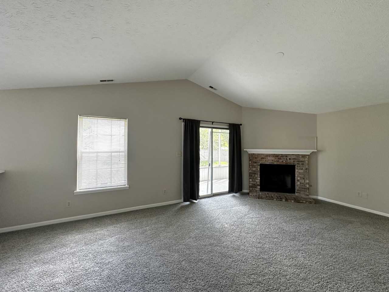 5004 Eagles Watch Dr - Photo 3 of 22