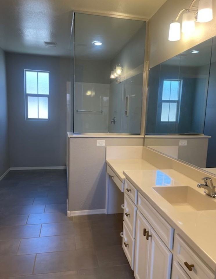 17132 N 9th Pl - Photo 7 of 16