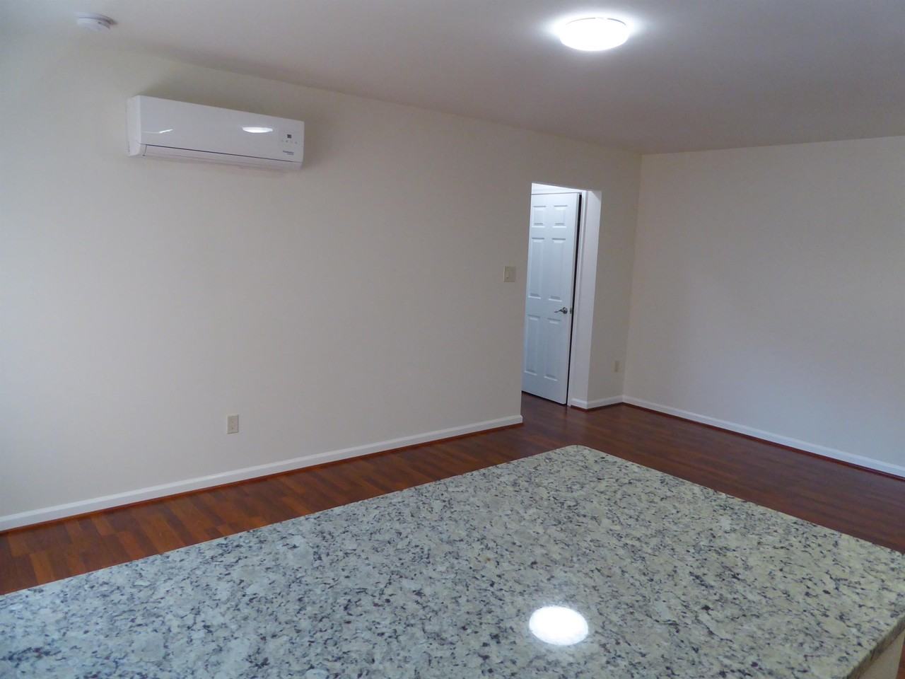 1352 Park Road NW - Photo 4 of 20