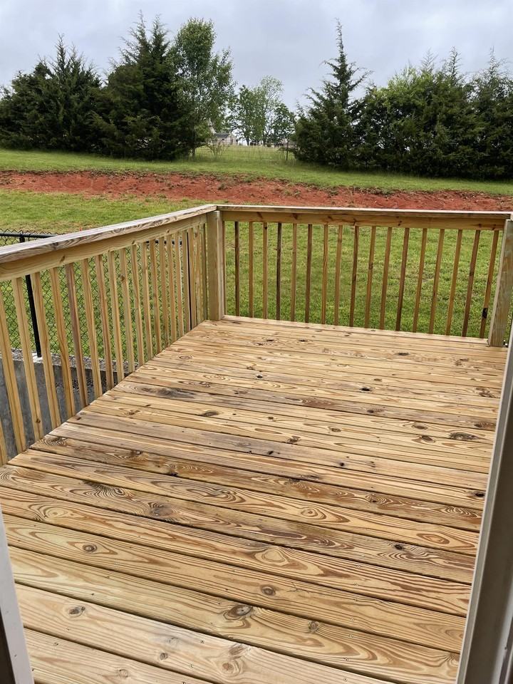 Jefferson Ridge Apartments - Photo 7 of 43