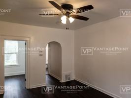 featured image of 326 S Quincy St
