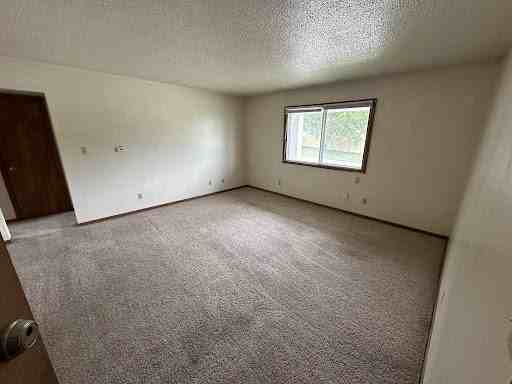 127 Mathews Dr | 180-198 1st St - Photo 3 of 14