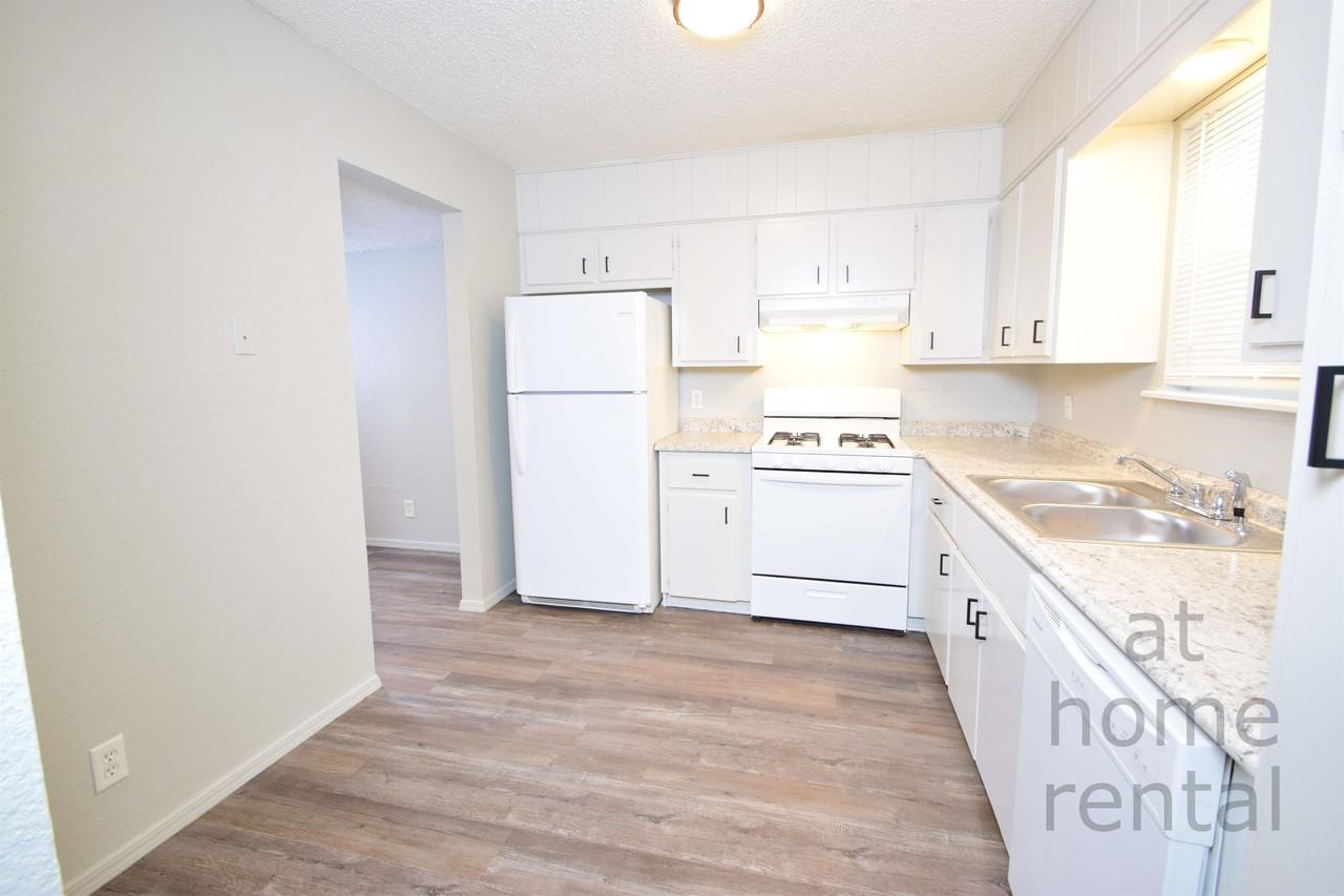 SAM Rental - 14440 B (14426) - Photo 3 of 16