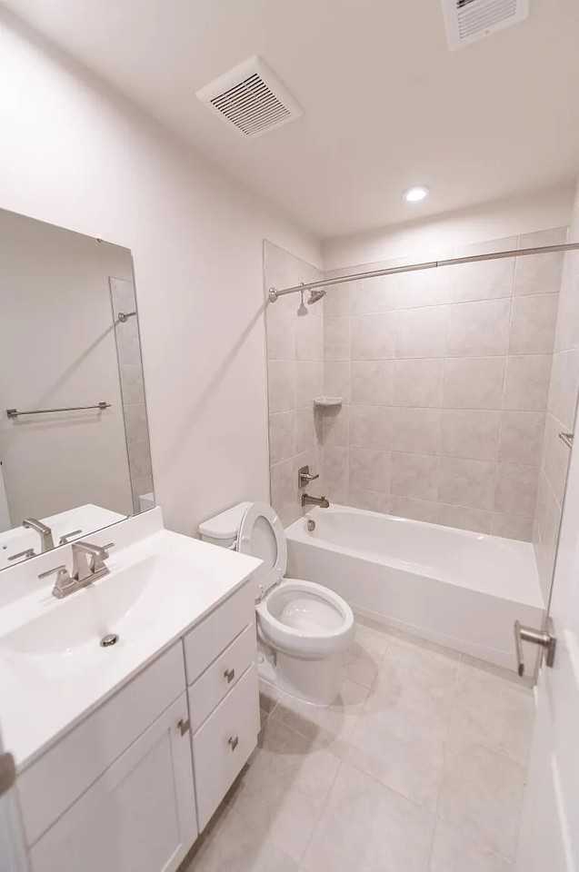 Properties - Photo 3 of 23