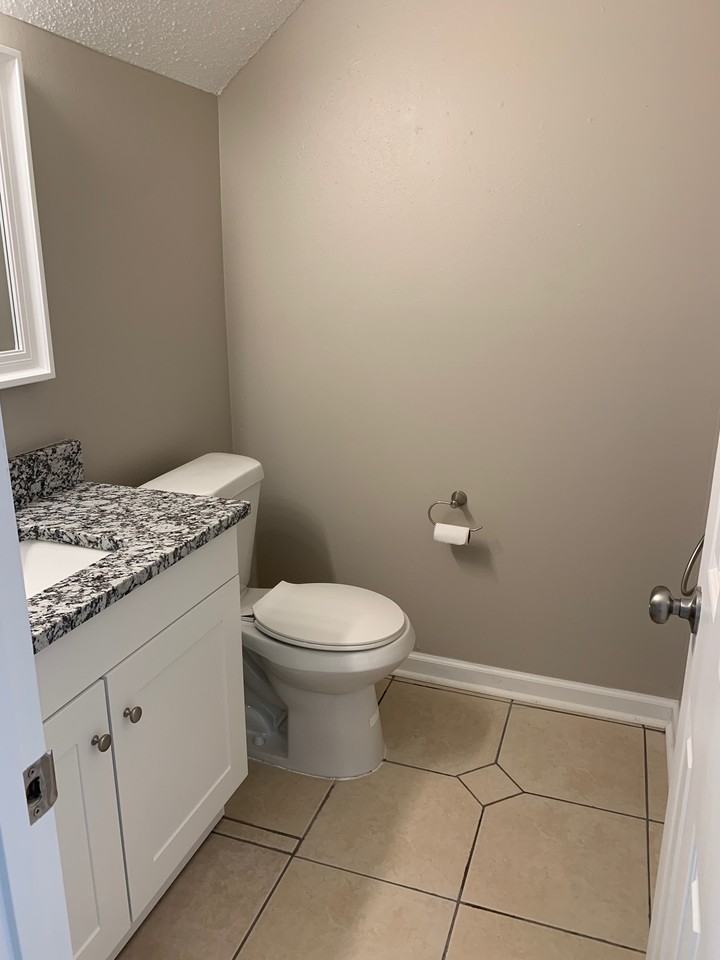 939 Tanager Road - Photo 3 of 6