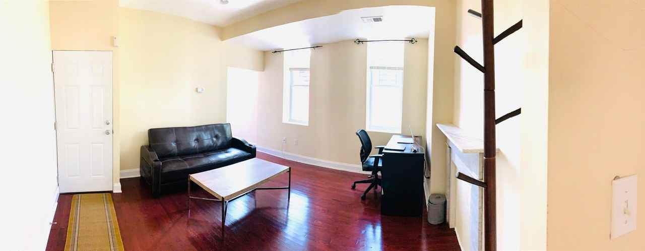 2325 Maryland Ave - Photo 2 of 14