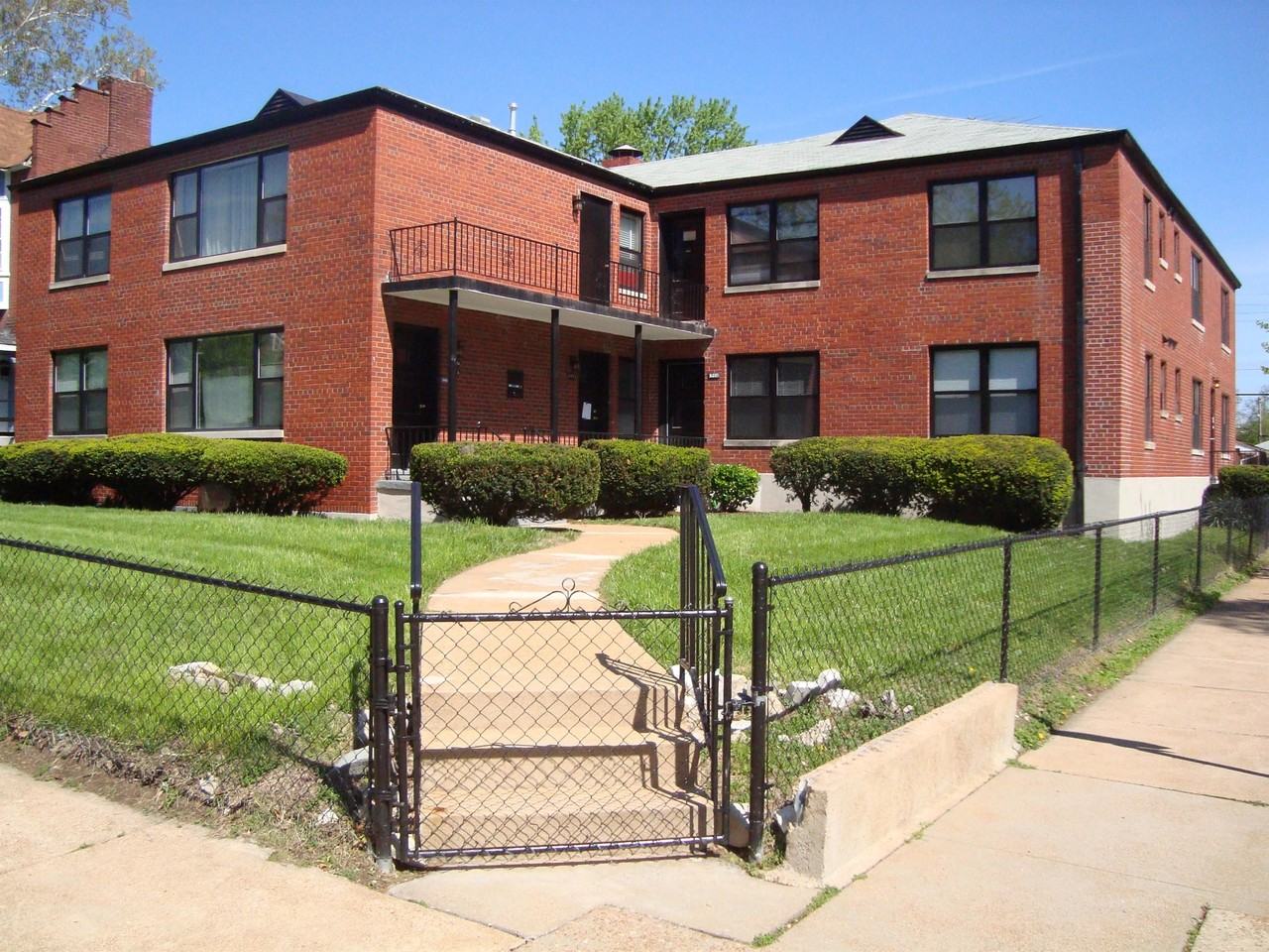 Alamo Apartments - Photo 7 of 50