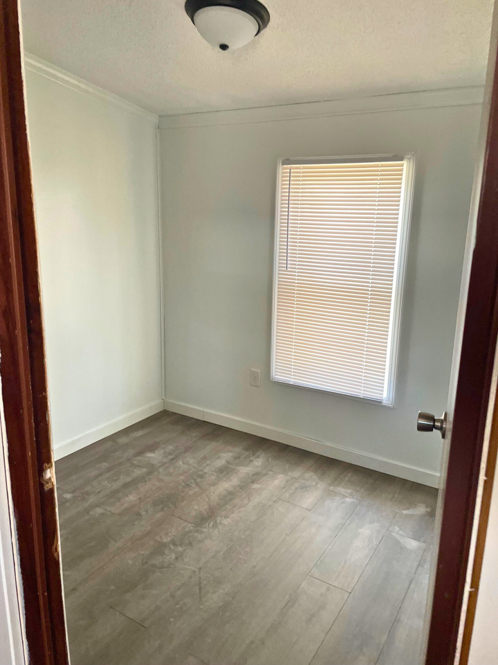 LM Maple Lane Mobile Home Park - Photo 3 of 5