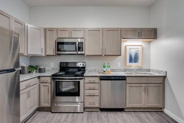 Park and Franklin Lofts - Photo 2 of 50