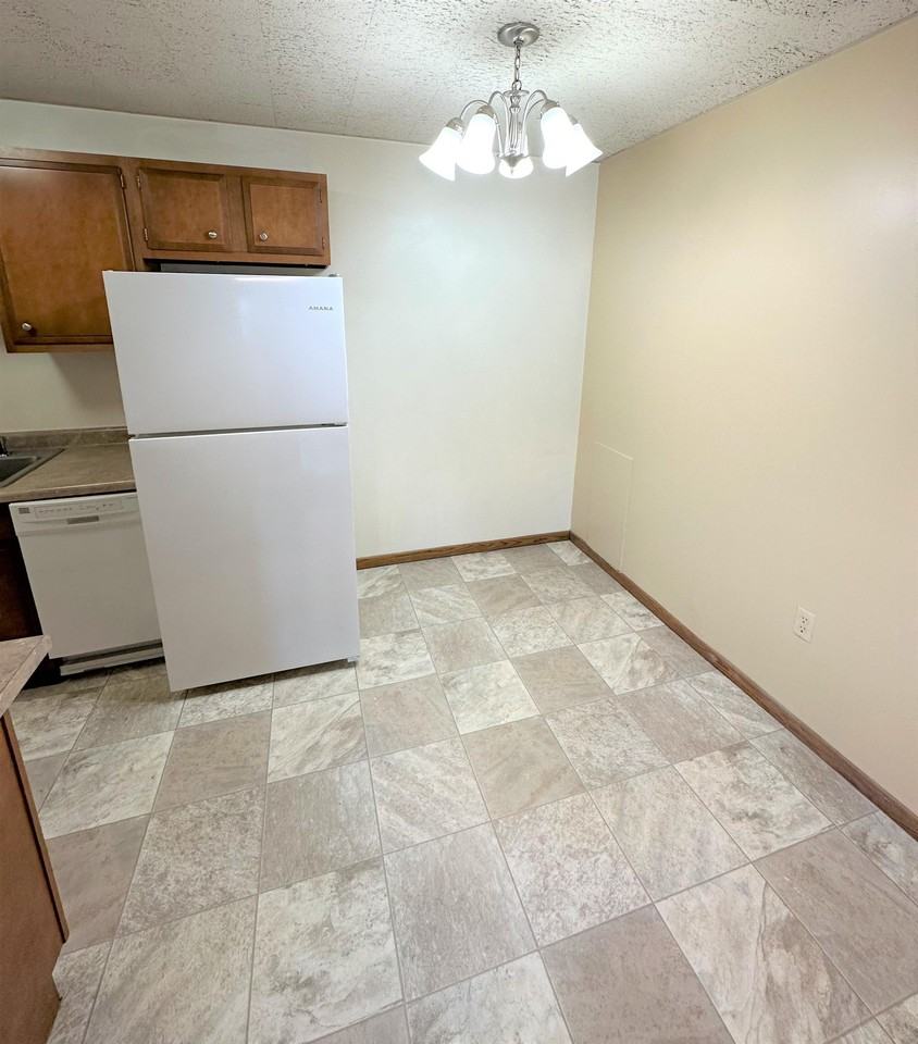 505 S Washington St - 14 PLEX - Photo 2 of 13