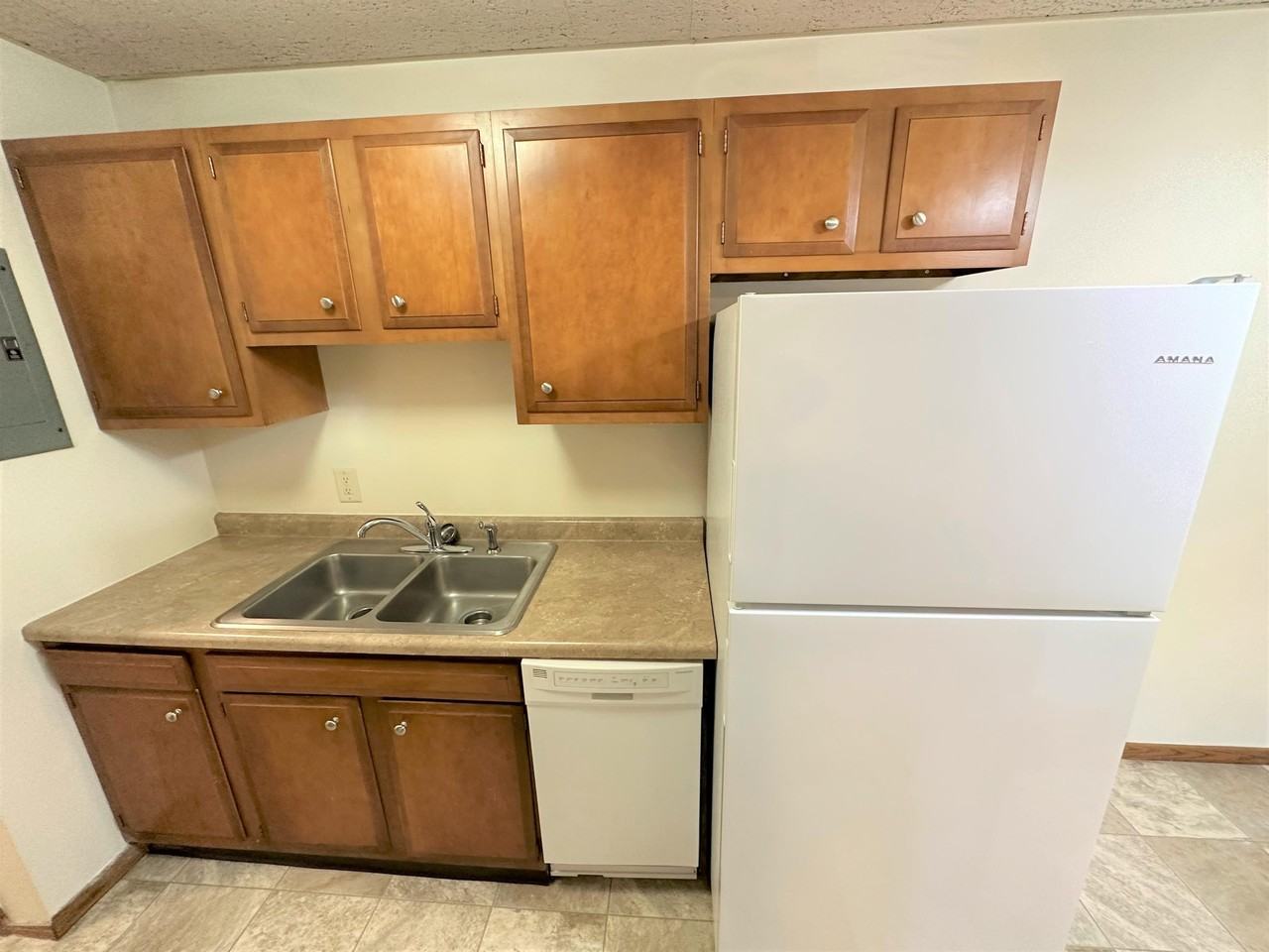 505 S Washington St - 14 PLEX - Photo 4 of 13