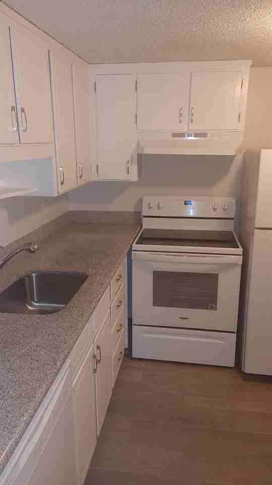 8018 Stark Avenue - Photo 2 of 9