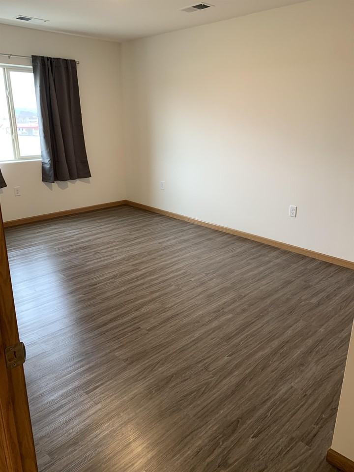 Huntington Park 2 - Photo 2 of 42