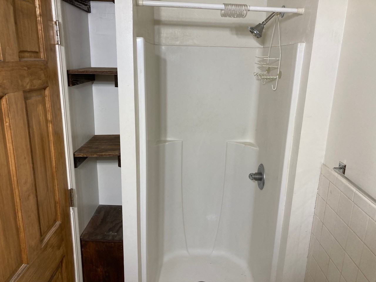 418 Harding Street - Photo 5 of 7