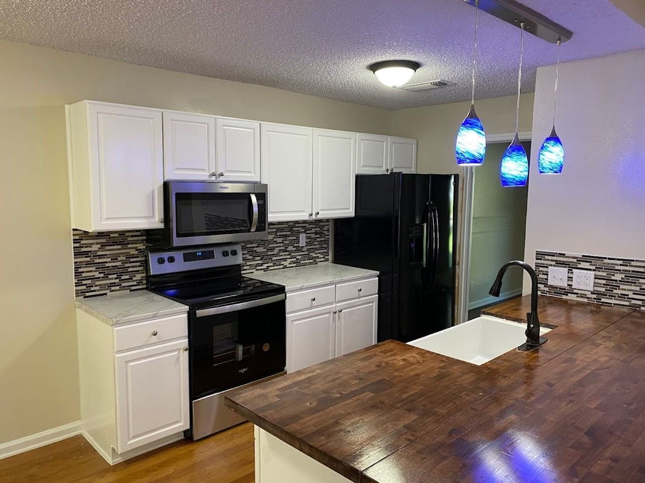 5602 Wood Oak - Photo 2 of 36