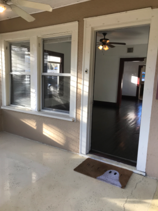 994 Druid Rd E - Photo 2 of 19