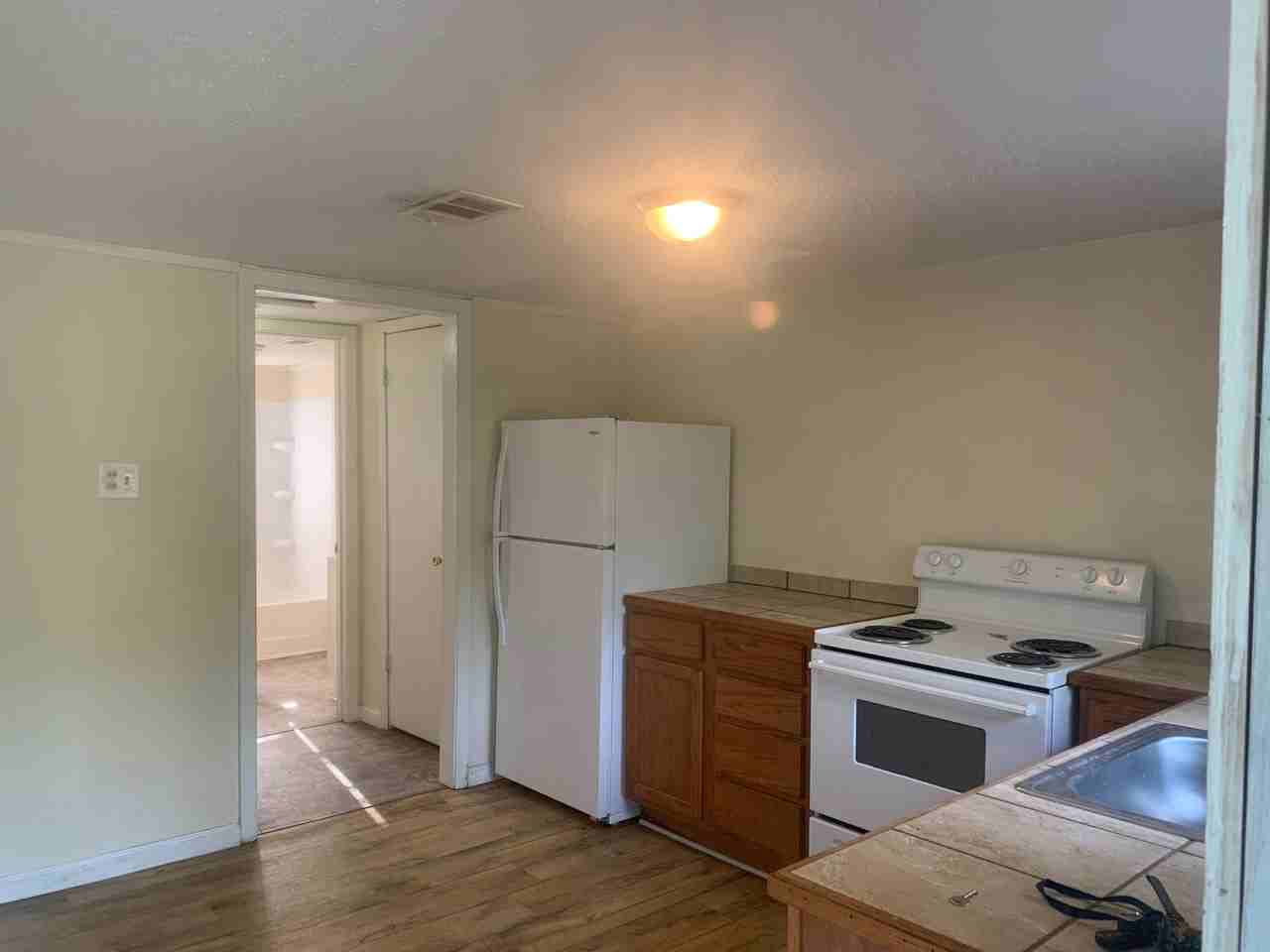 2403 17th Ave #1-6 - Photo 4 of 6