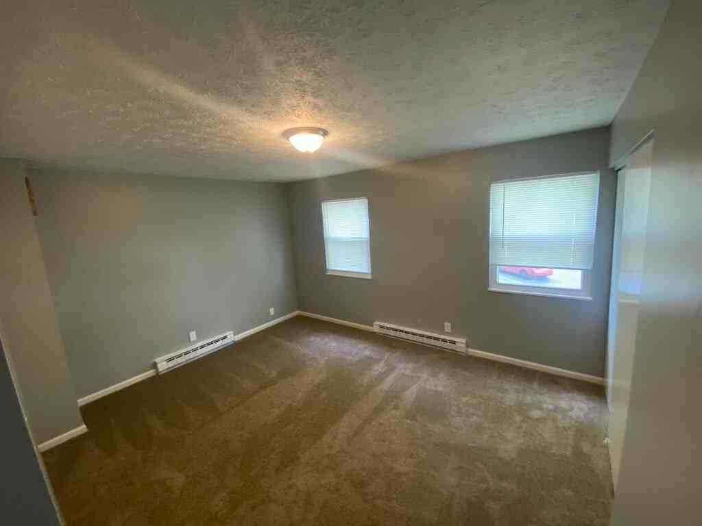 125 Hayes Ct #125 - Photo 2 of 13