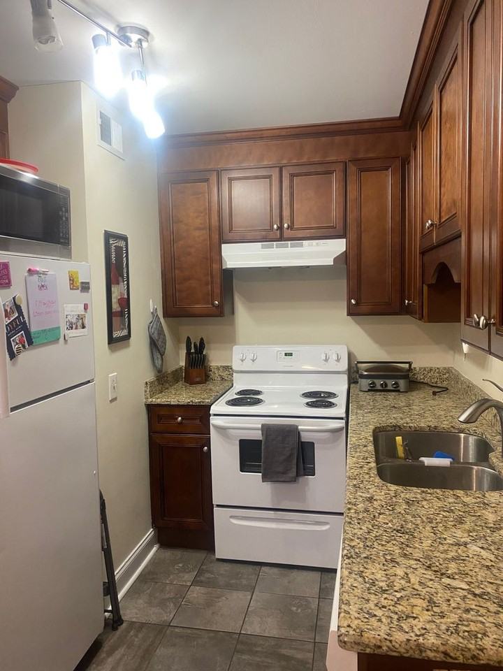 246 246 White Bridge Pike - 246 E3 #E3 - Photo 5 of 18