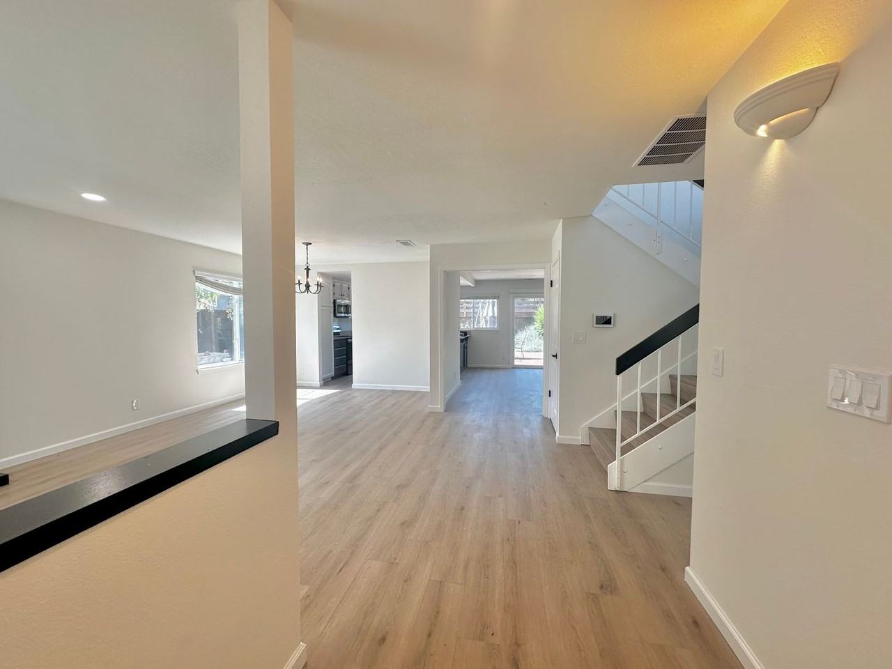 24392 Machado Ct - Photo 3 of 43