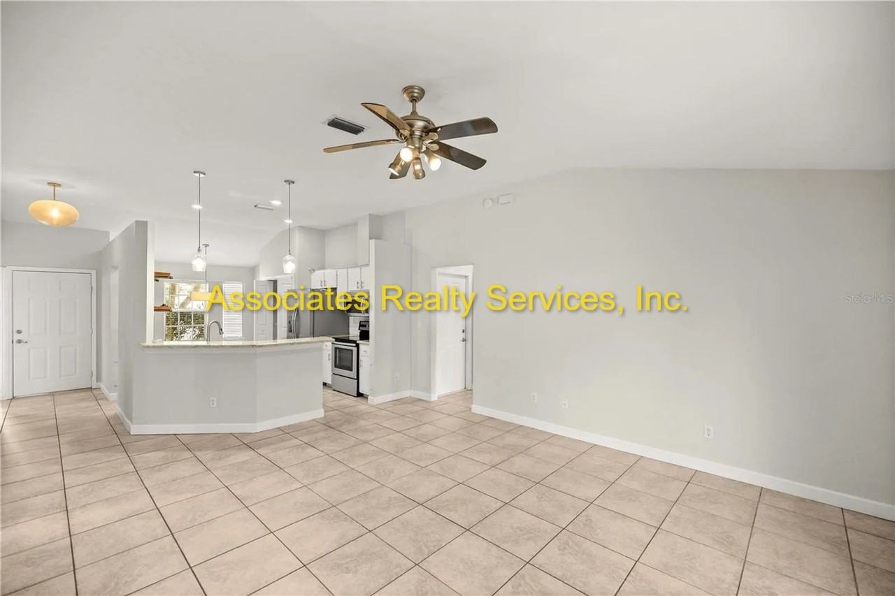 8728 Nw 35th Pl - Photo 6 of 15