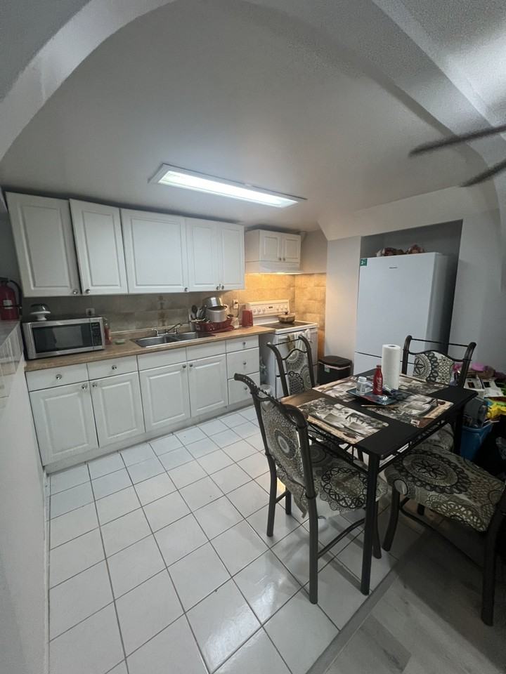 Abelard Ave - Photo 6 of 7