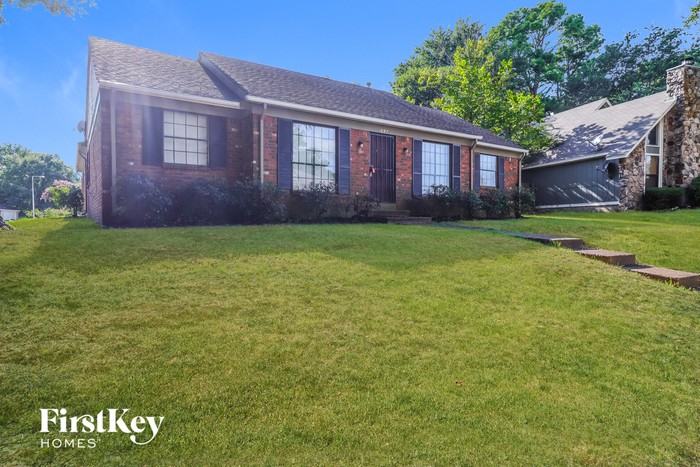 2097 Pennington Gap Dr - Photo 2 of 15