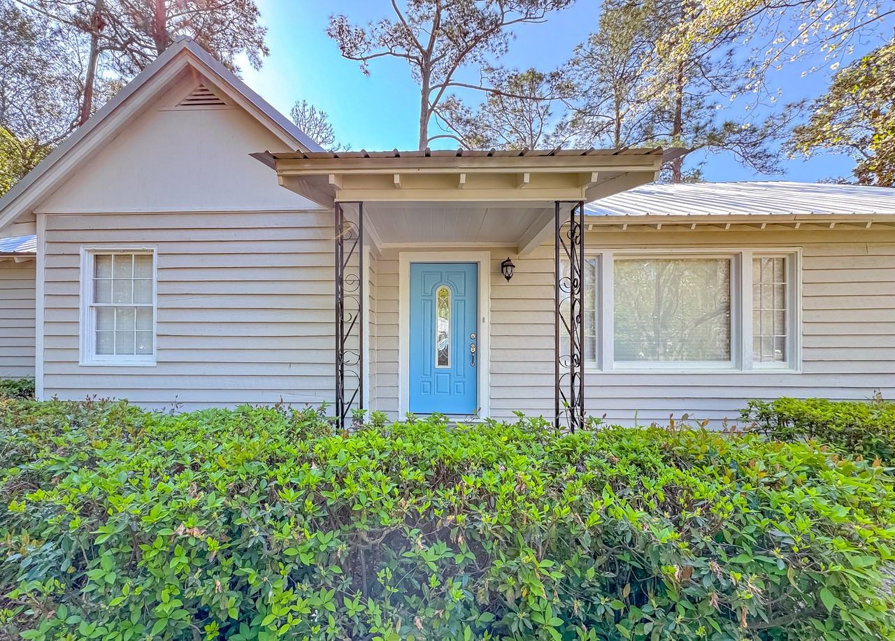 814 Rose Cir #NA - Photo 2 of 40