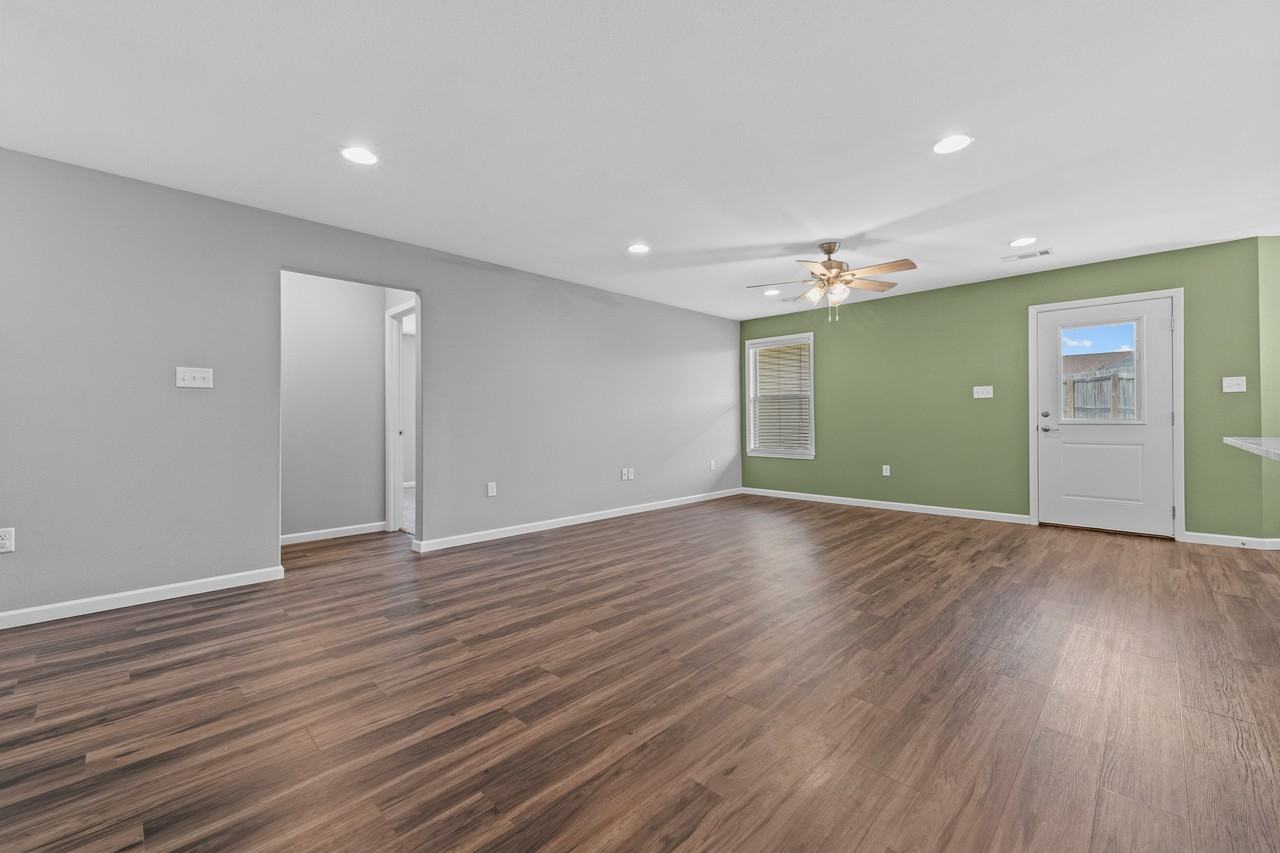 3420 Garden Club Dr #NA - Photo 7 of 32