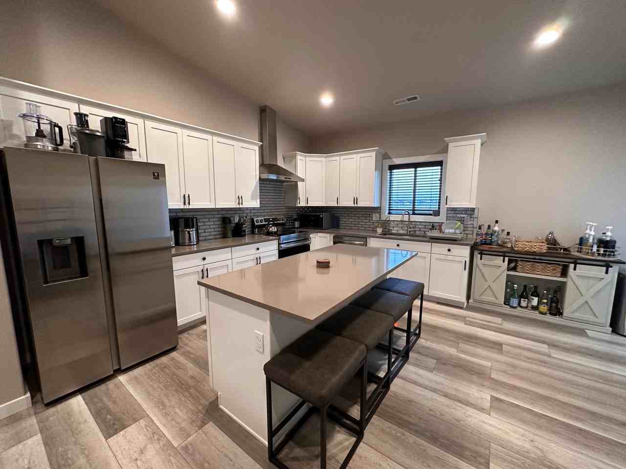 609 Caridad Ct #NA - Photo 4 of 7
