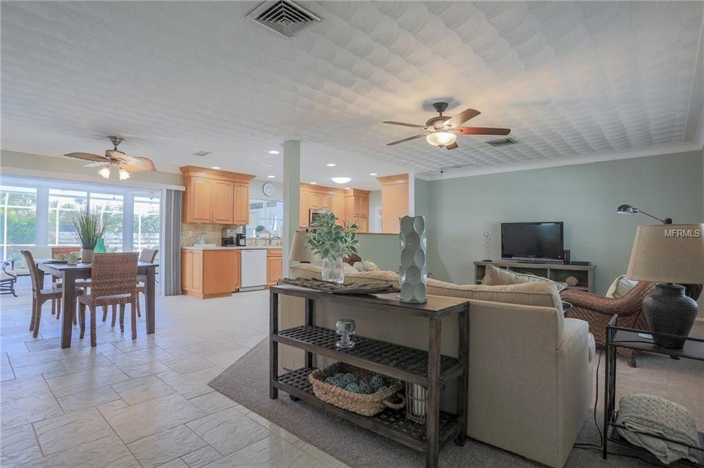 2484 Sunnyside Ln #NA - Photo 3 of 16