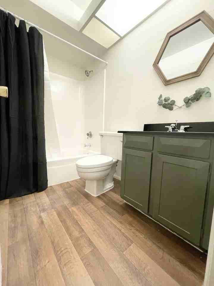 2221 W Farmdale Ave #23 - Photo 2 of 8