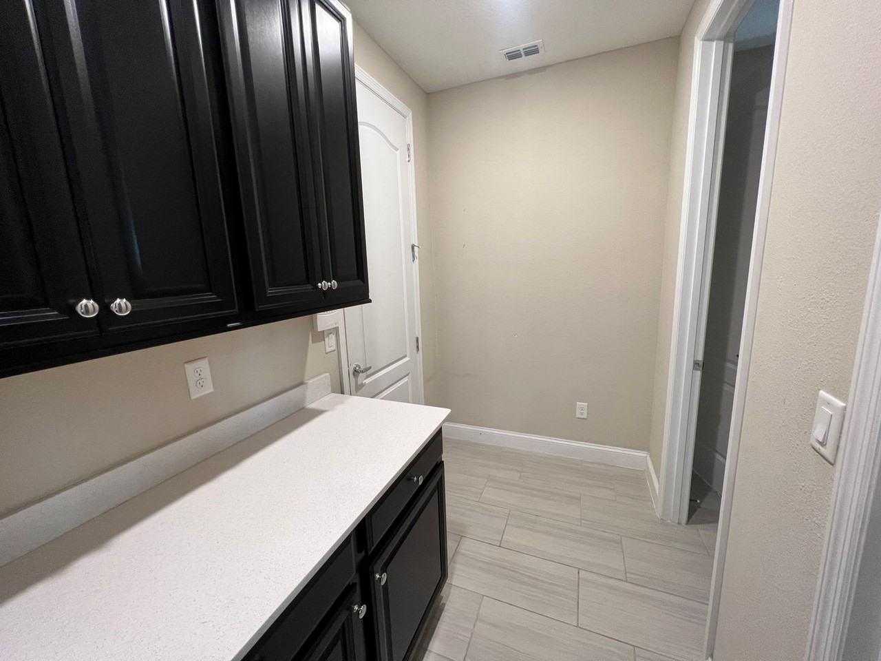 10804 John Randolph Dr - Photo 5 of 22