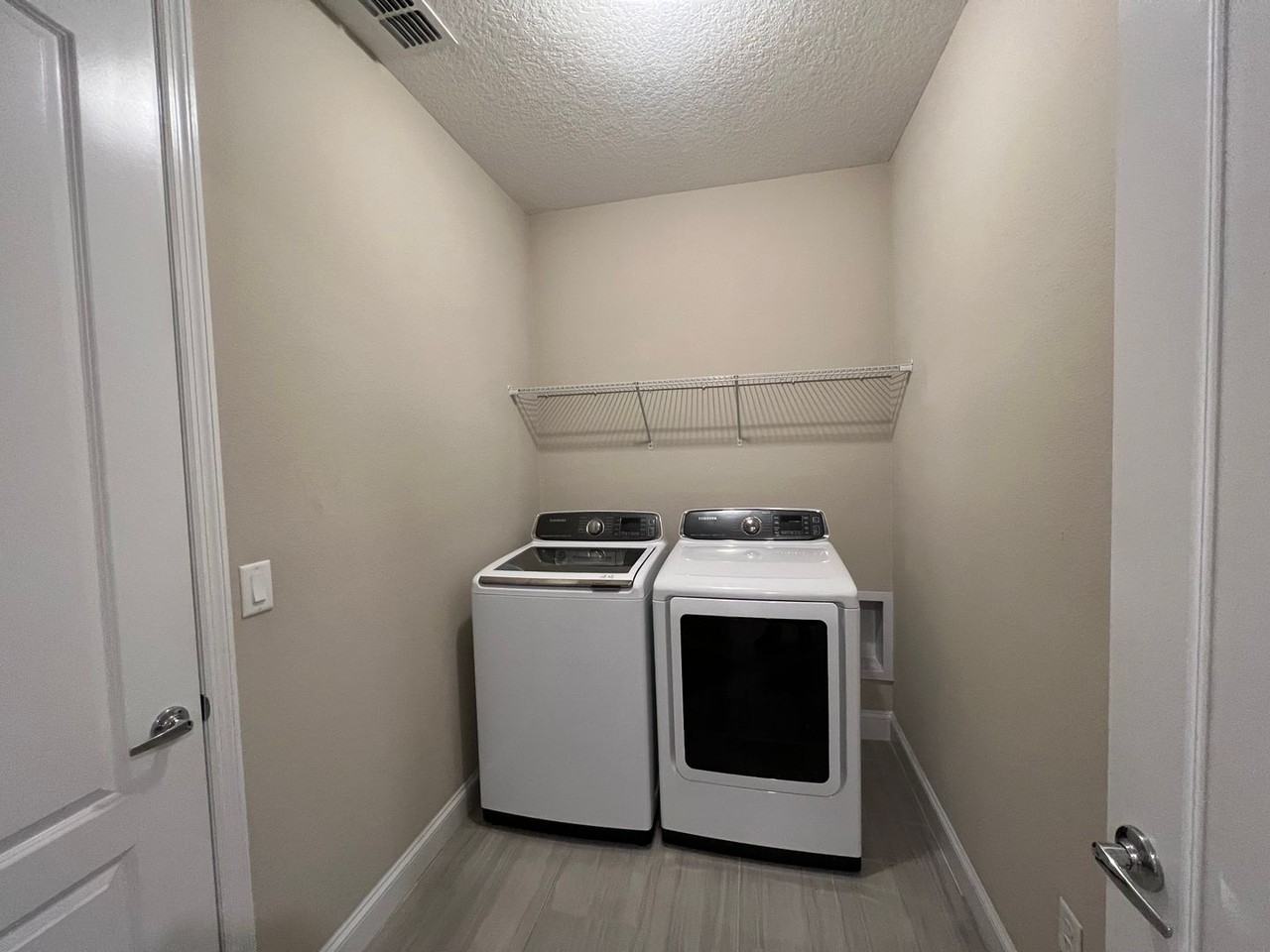 10804 John Randolph Dr - Photo 6 of 22
