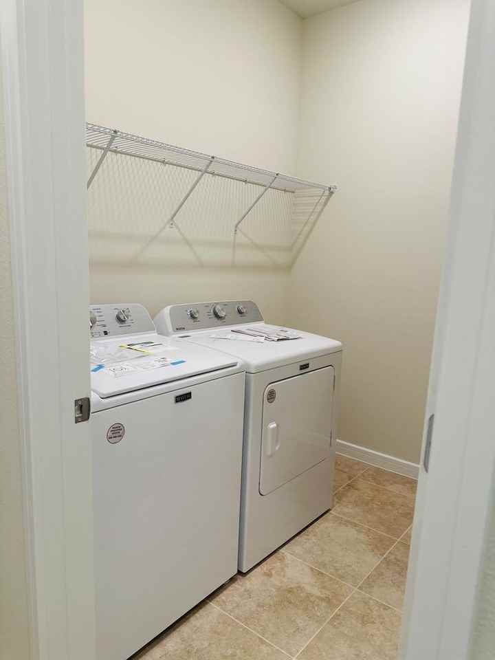 2221 Canopy Terrace Blvd - Photo 7 of 15