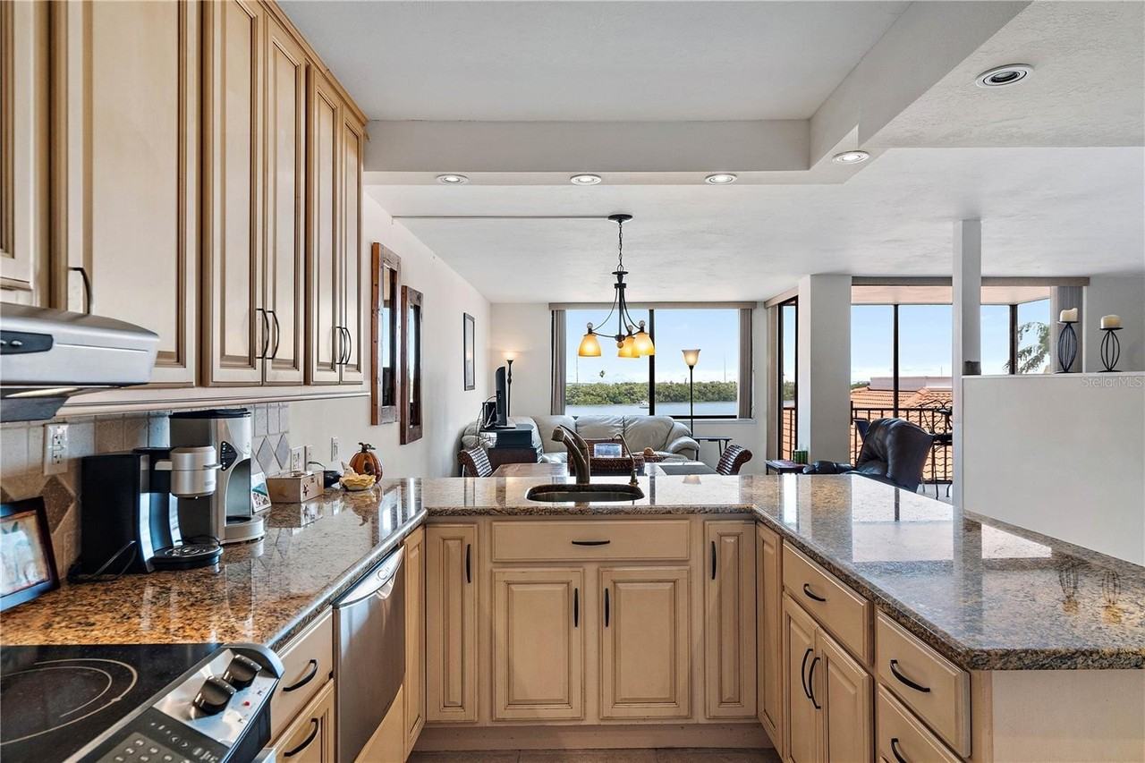 6357 Bahia Del Mar Blvd #307 - Photo 4 of 29