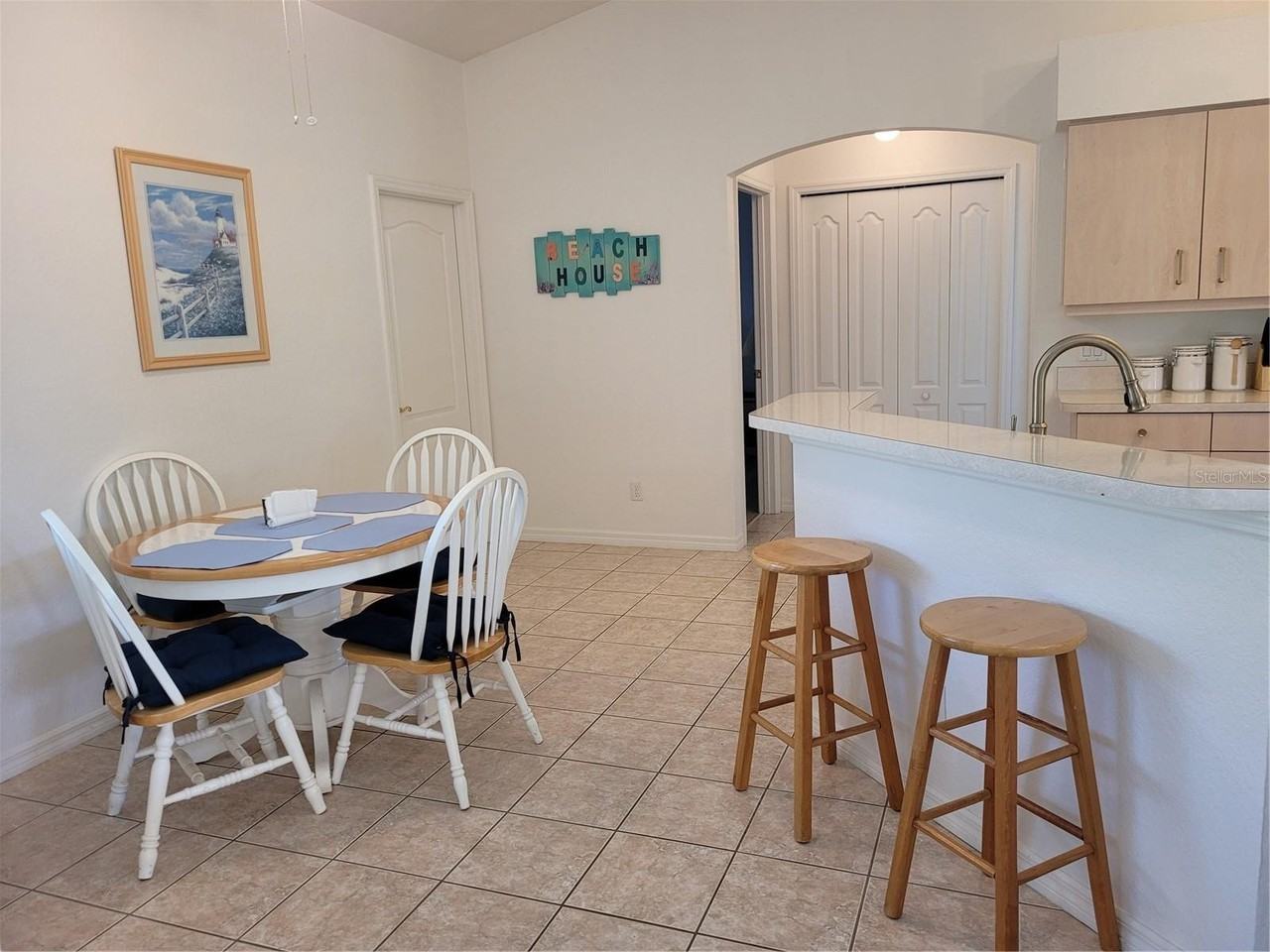 72 Long Meadow Ct - Photo 6 of 30