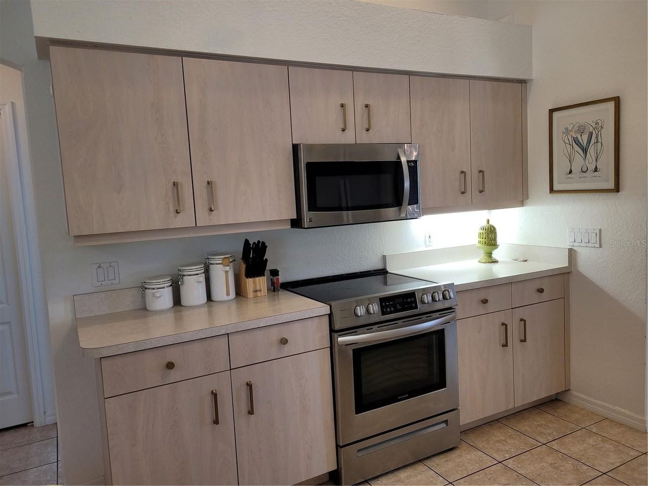 72 Long Meadow Ct - Photo 7 of 30