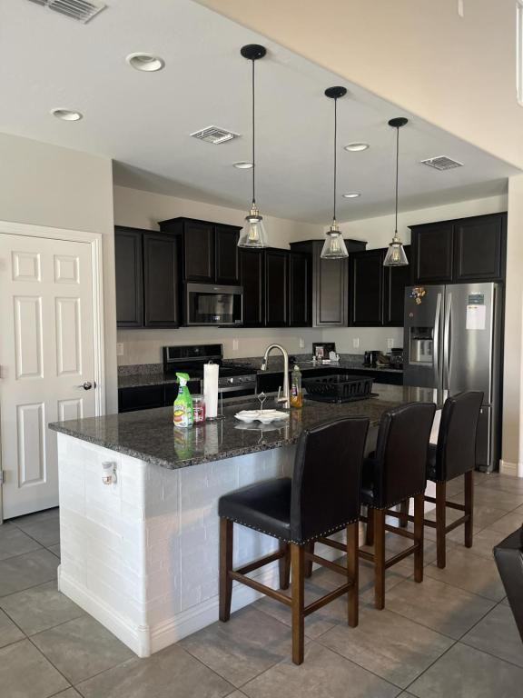 17521 West Bajada Road - Photo 6 of 24