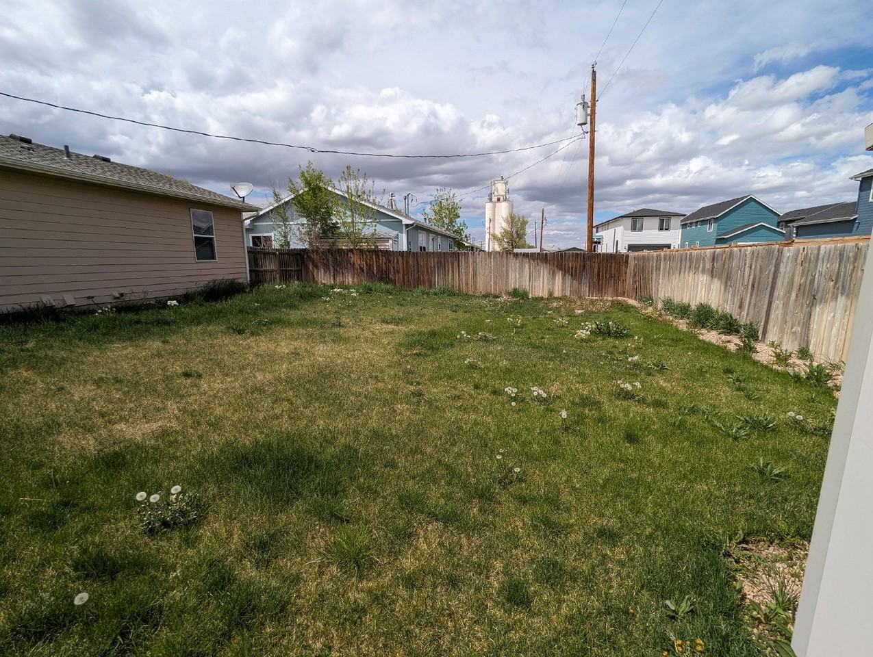 230 Elm St - Photo 3 of 16