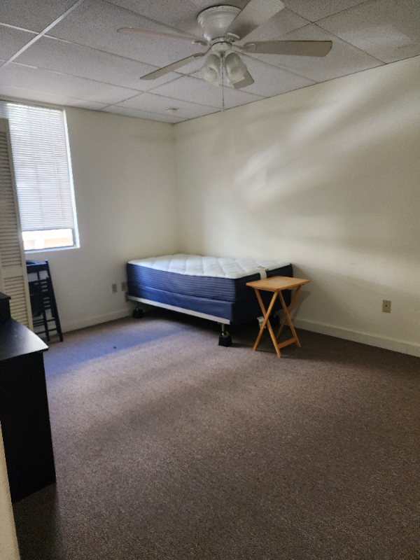 1251 S King St #1 - Photo 2 of 4