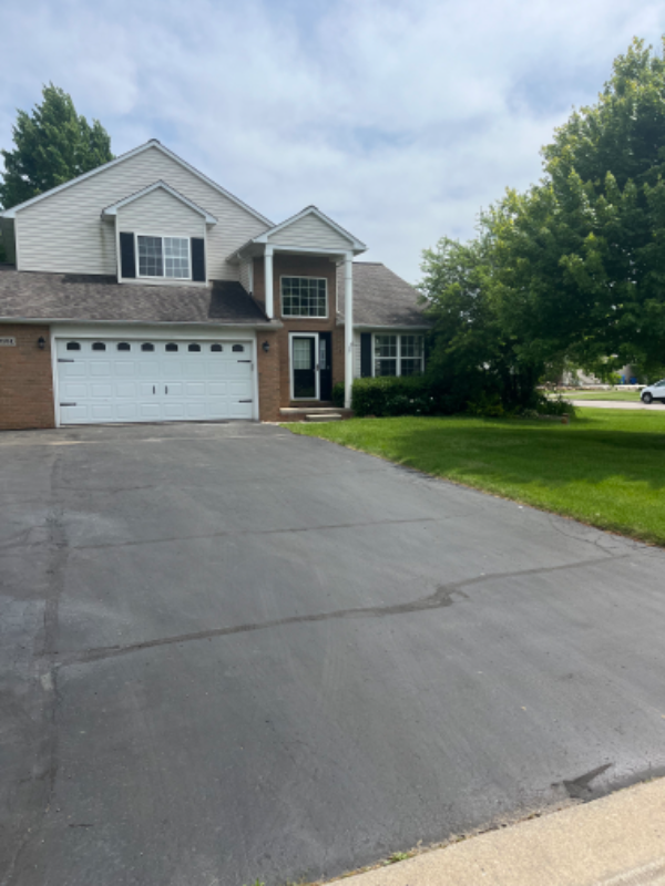 2151 Woodland Ravine Dr - Photo 2 of 16