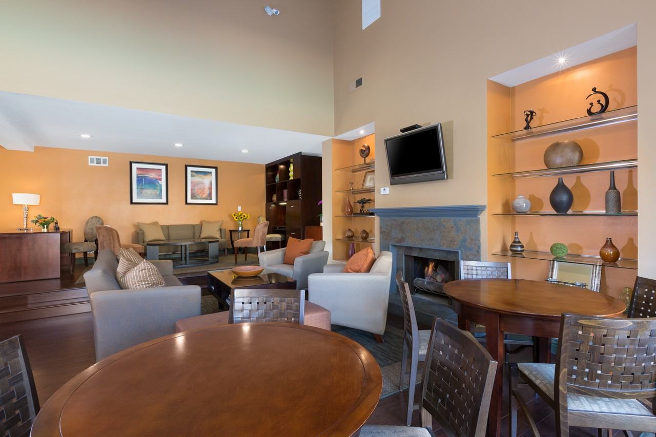 Waterstone Millbrae Apartments - Photo 5 of 50