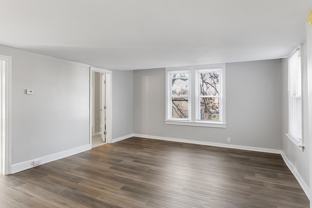 212 Warren Street (OBP) - Photo 1 of 1