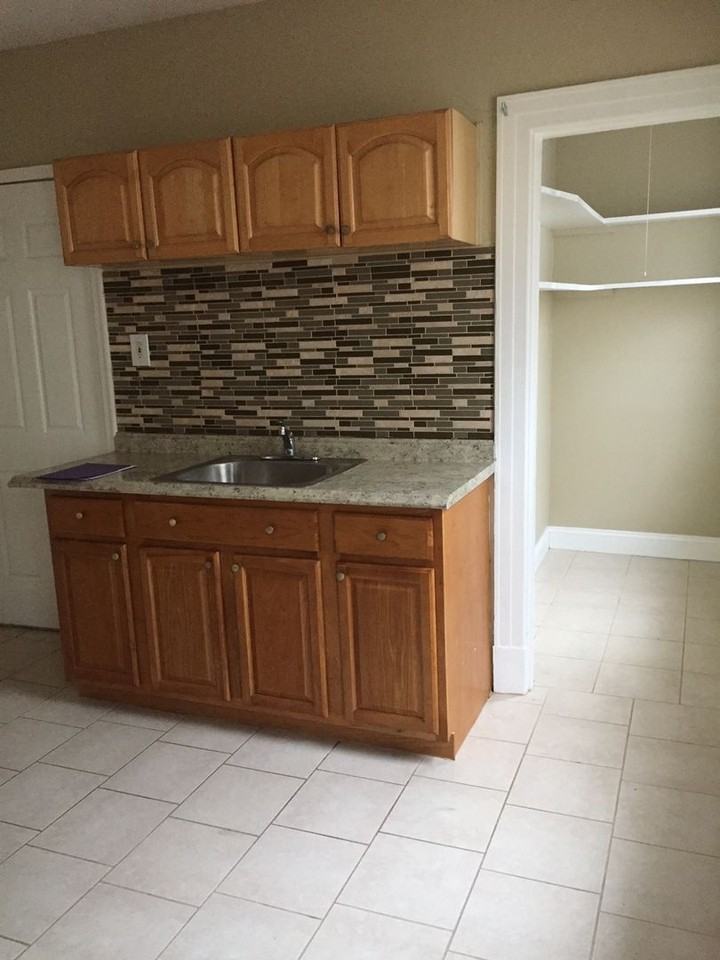 120-122 Grandview Terr - Photo 3 of 11