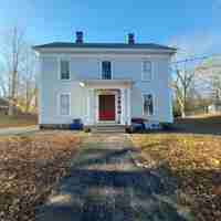 featured image of 3 Packers Falls Rd