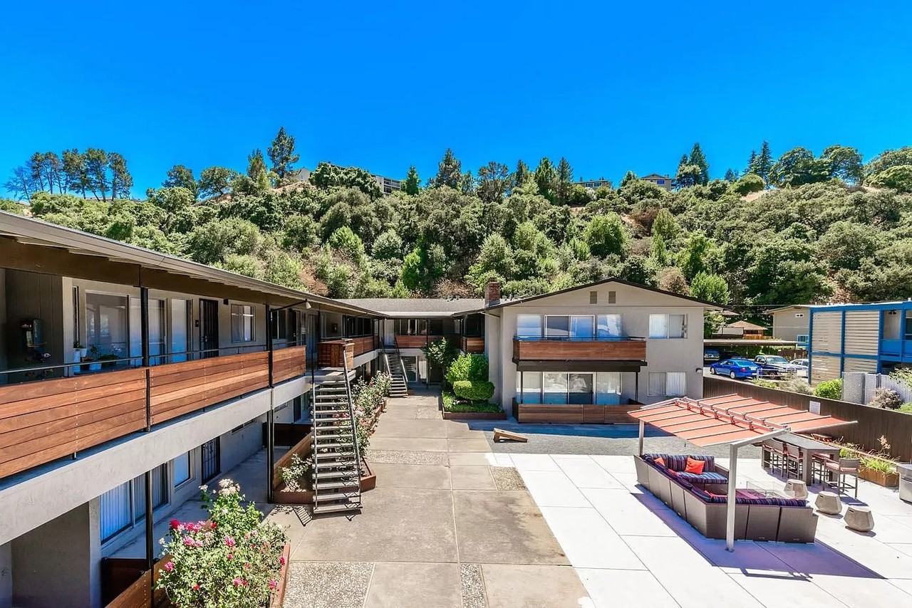 344 Rheem Boulevard, Unit 1 - Photo 3 of 15