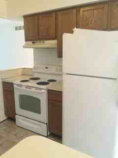 57239 Beaconsfield Rd - Photo 2 of 8